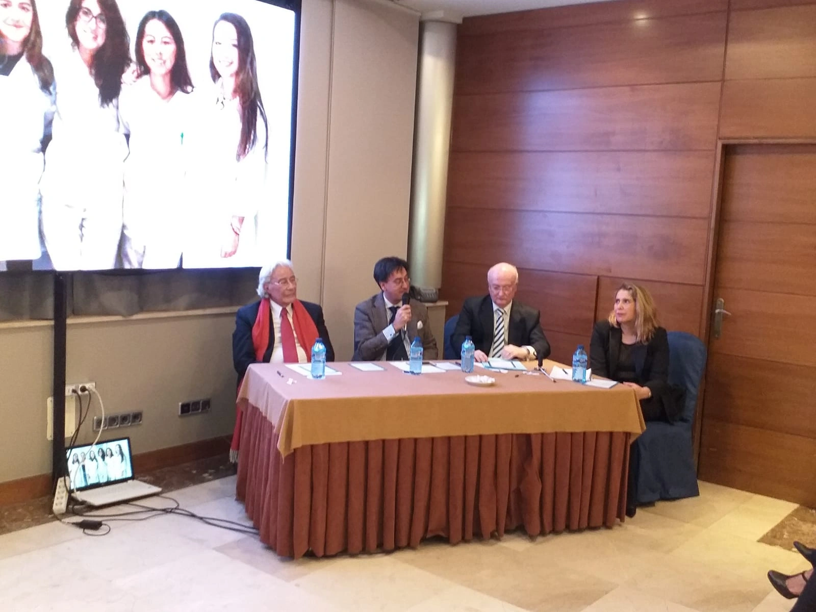 Acto de Clausura de los Másteres de la Clínica San Vicente 2018. de daño cerebral y neurorrehabilitación de Madrid